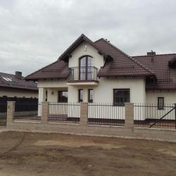 metalowe ogrodzenie posesji 02